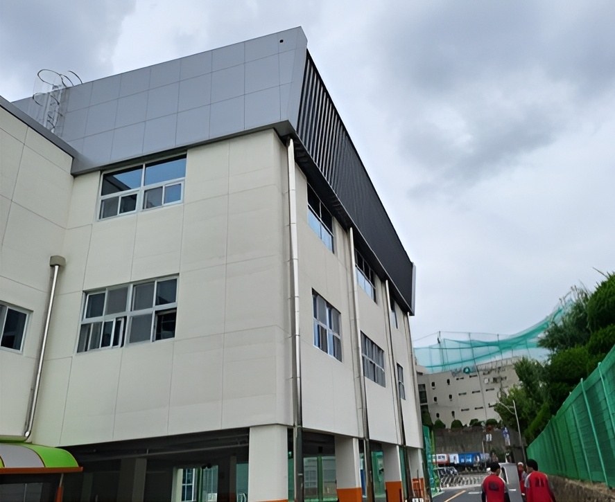 대천중학교 체육관 준공 외관